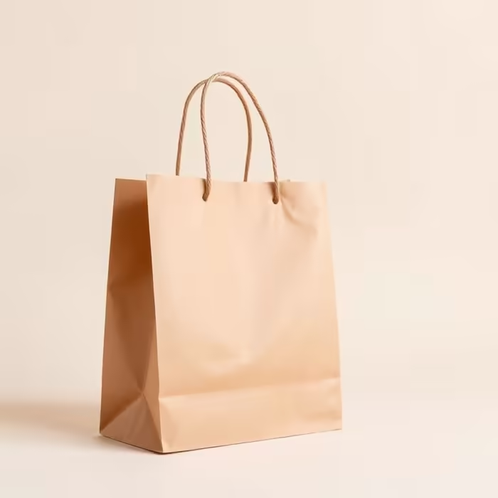 Sacola Kraft com Alça — Kraft resistente para delivery e comércio.